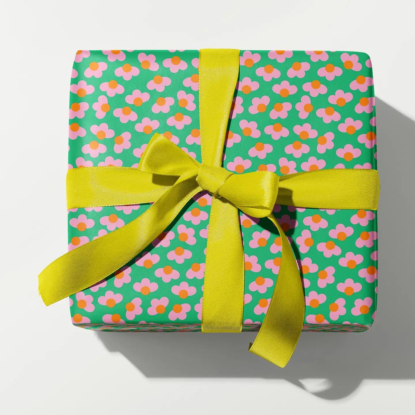 Flower Buds Floral Pattern Gift Wrap Single Sheet image 0