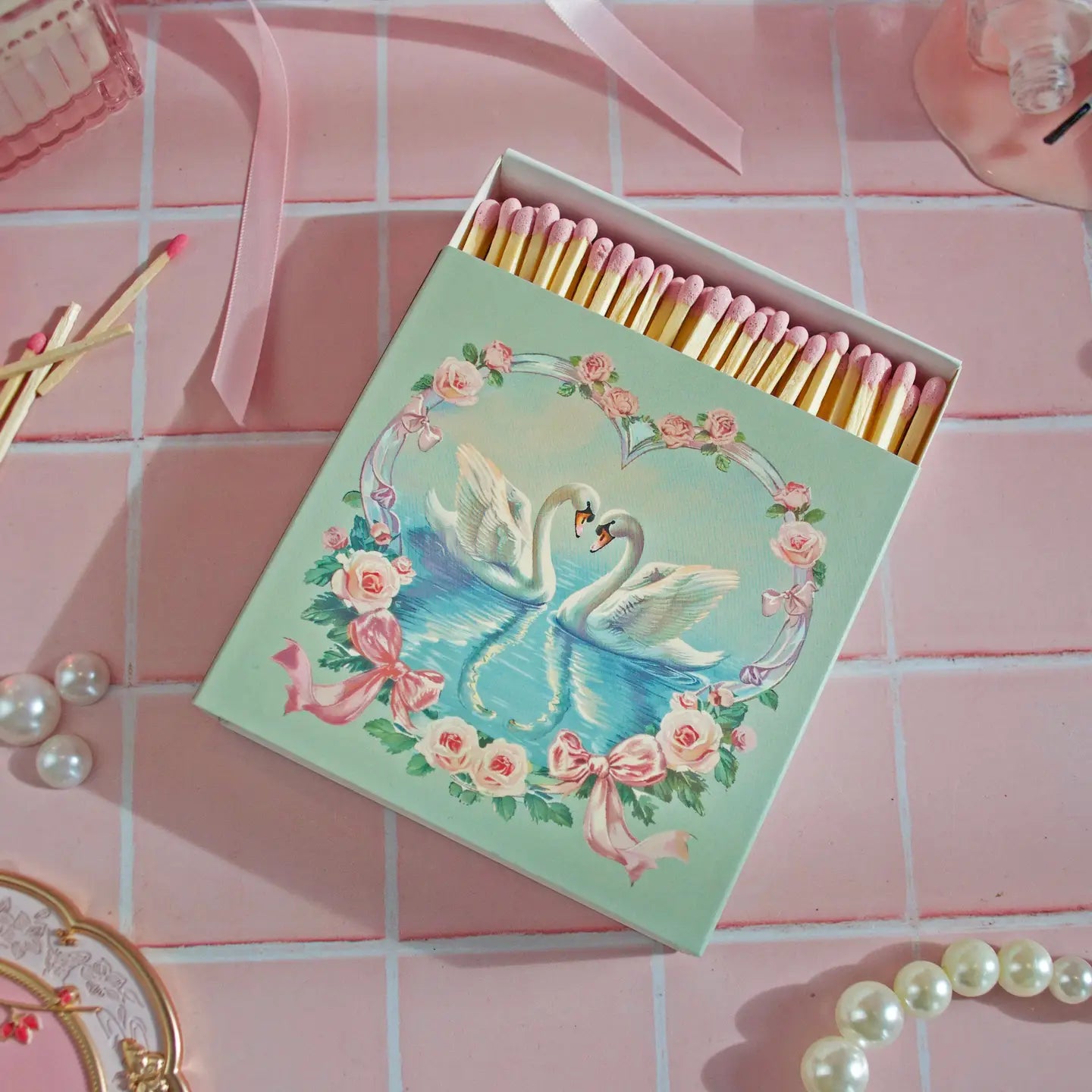 Swan Xxl Matches image 1