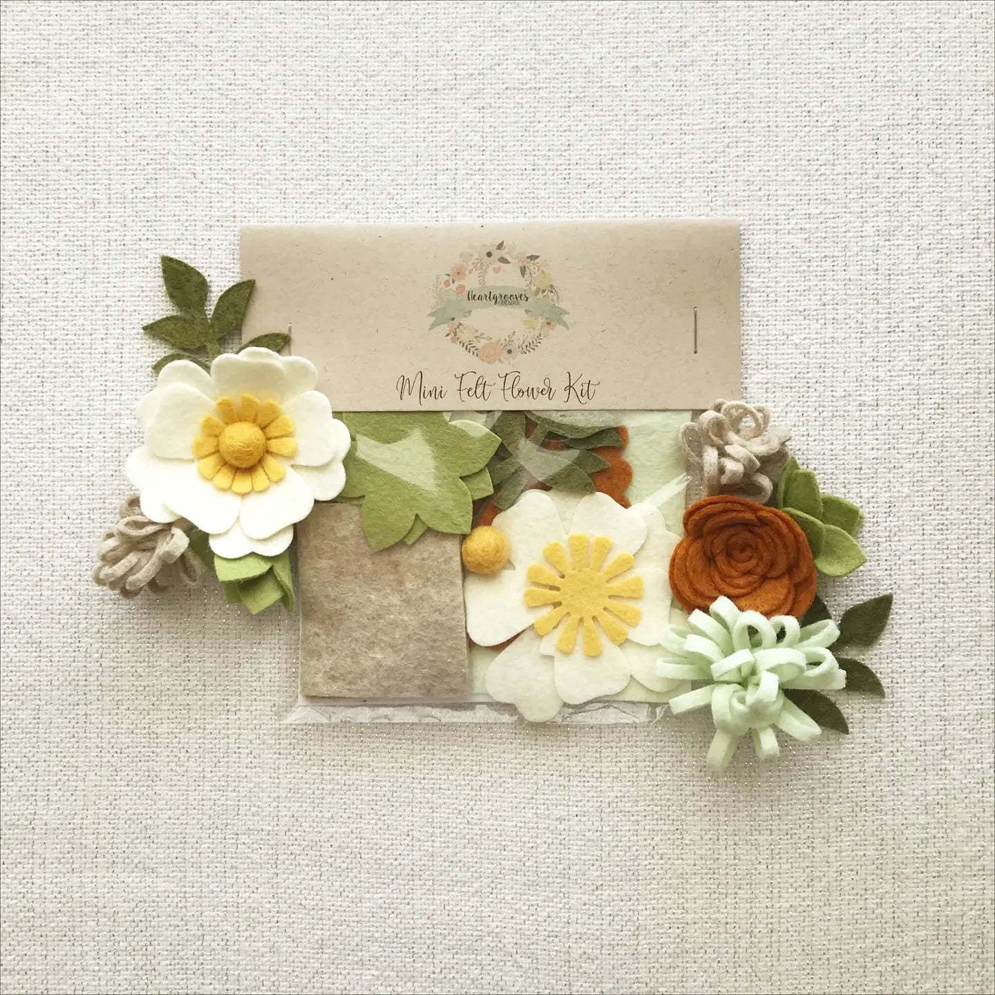 Mini Felt Flower Kit image 3