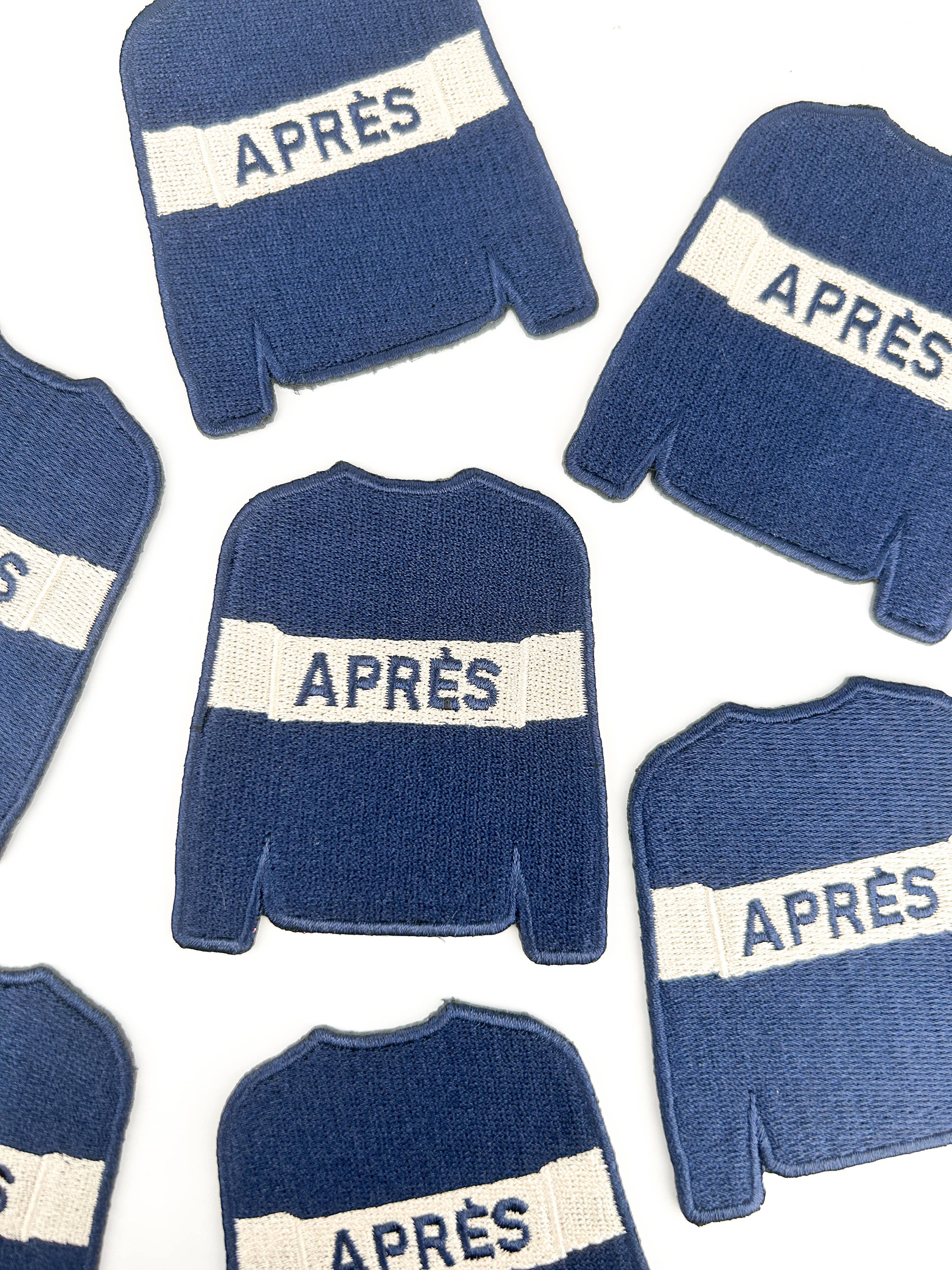 Après Ski Sweater Patch Embroidered Iron-On or Sew-On Apres